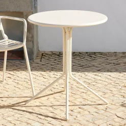 CASA Olav Mesa Bistro Arena Discount